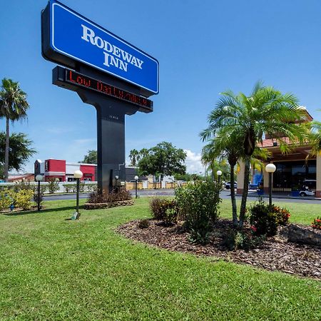 Rodeway Inn Port Richey North Exterior photo