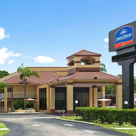 Rodeway Inn Port Richey North Exterior photo